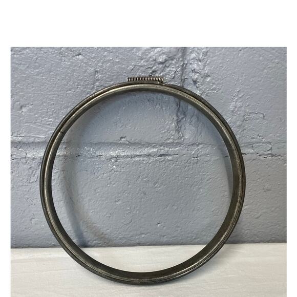 Vintage Metal Spring Tension Cork Lined Embroidery Hoop 5 Inch Crafting Sewing - Picture 2 of 11